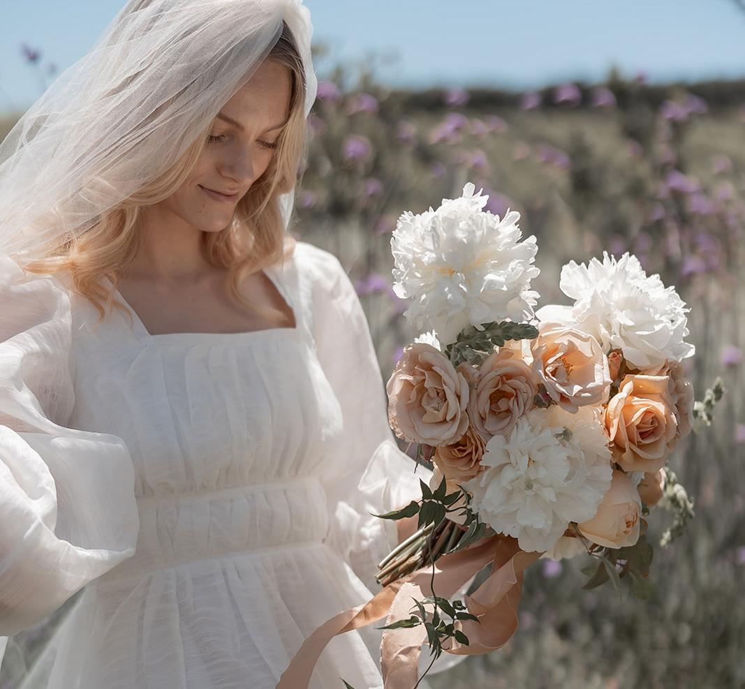 Vineyard wedding at Tantalus Estate on Waiheke Island – perfect setting for your dream wedding.